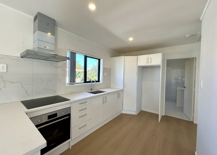  at 66C Casuarina Road, Half Moon Bay, Manukau City, Auckland