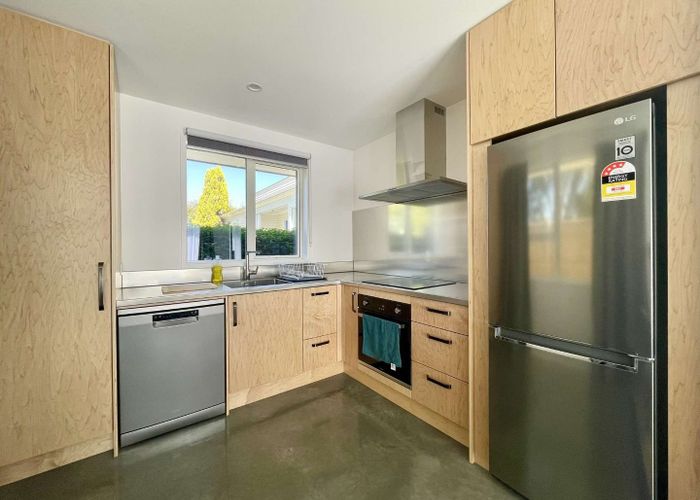  at 9a Cornwall Street, Vogeltown, New Plymouth, Taranaki