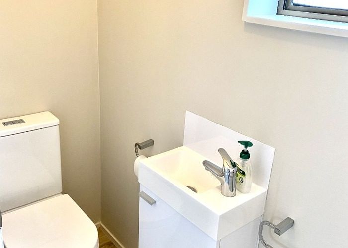  at 27a Weetman Drive, Browns Bay, North Shore City, Auckland