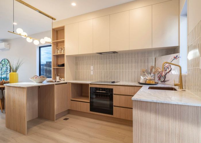  at 112A-F Beach Road, Te Atatu Peninsula, Waitakere City, Auckland