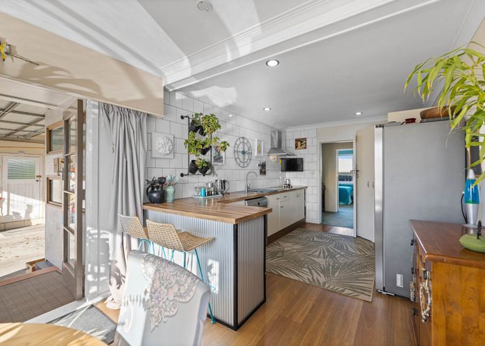  at 2/14 Tamatea Road, Taupo