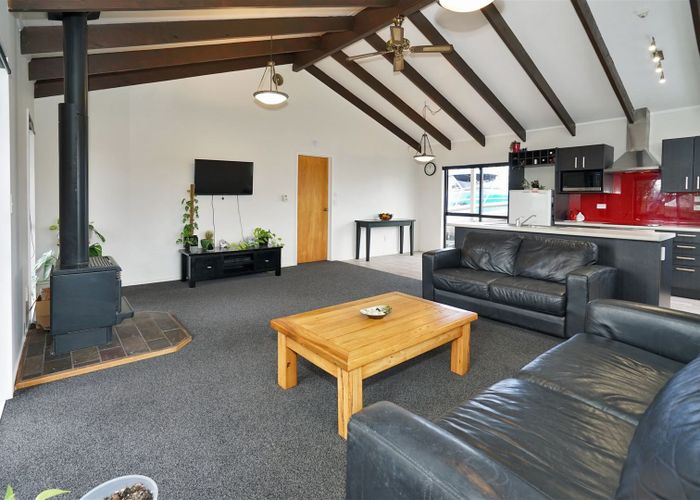  at 9 Bartholomew Drive, Nawton, Hamilton
