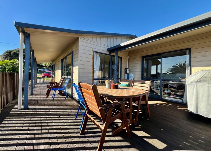  at 24 James Street, Raglan, Raglan