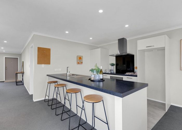  at 69 Ridgedale Crescent, Flagstaff, Hamilton