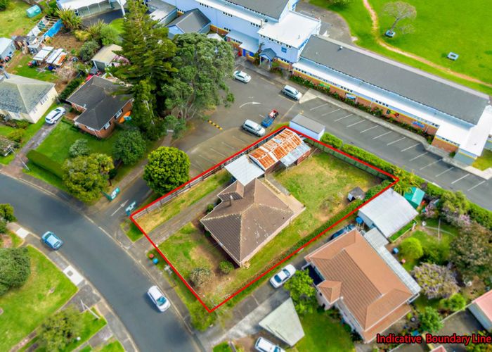  at 13 Alamein Road, Panmure, Auckland