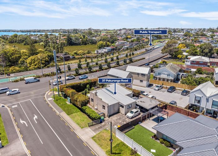  at 37  Pakuranga Road, Pakuranga, Manukau City, Auckland