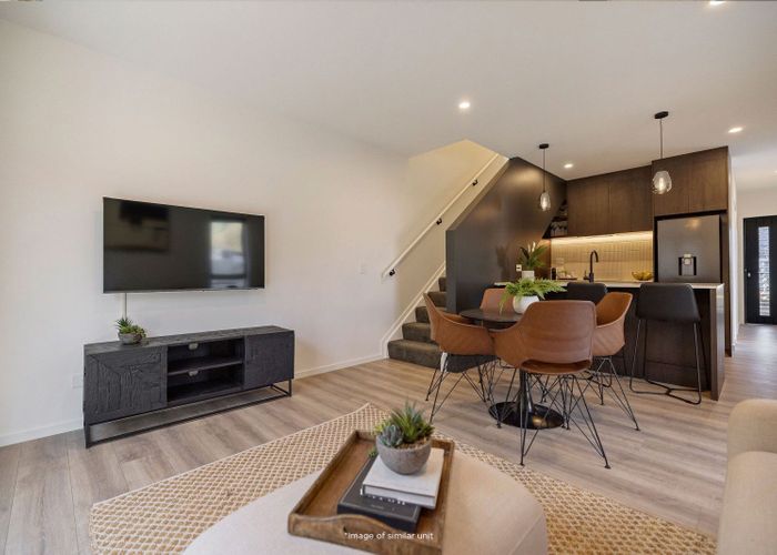  at Villa 19/9 Juniper Place, Frankton, Queenstown-Lakes, Otago