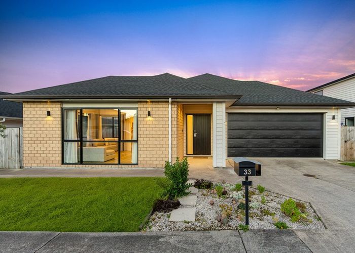 at 33 Johns Creek Crescent, Silverdale, Rodney, Auckland