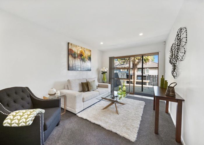  at 6/25-A Vine Street, Mangere East, Manukau City, Auckland