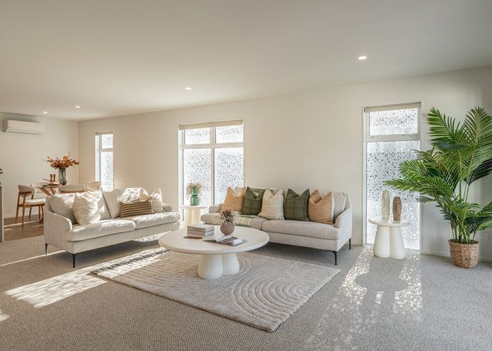  at 1/92 Holly Road, St. Albans, Christchurch City, Canterbury