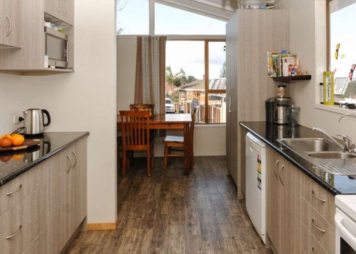  at 19 Crompton Road, Massey, Waitakere City, Auckland