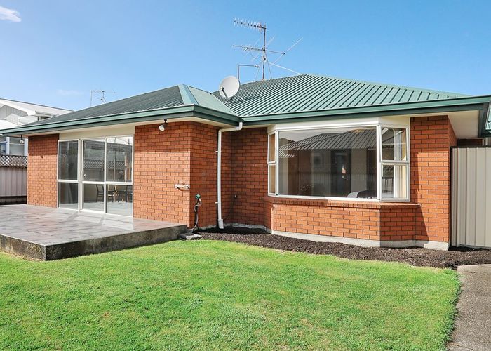  at 152 Yarrow Street, Invercargill