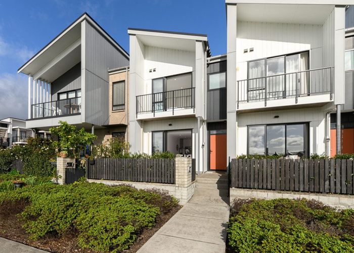  at 34 Nugget Avenue, Hobsonville, Waitakere City, Auckland