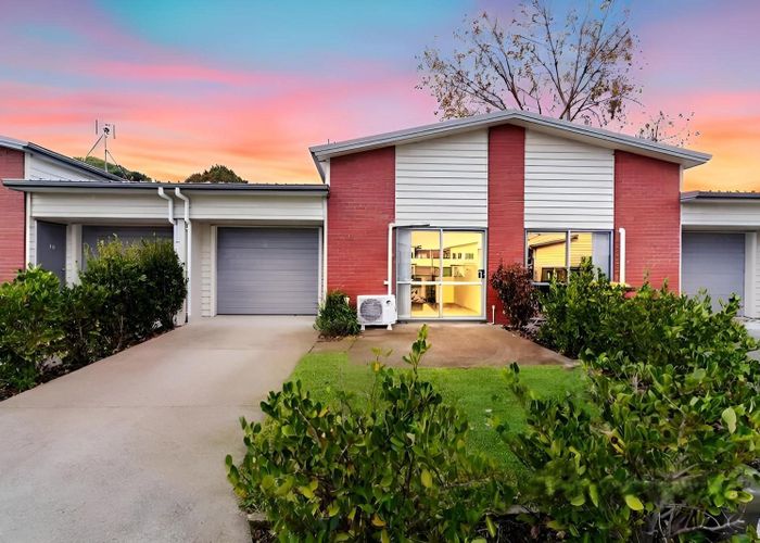  at 11/46 Park Estate Road, Papakura, Papakura, Auckland