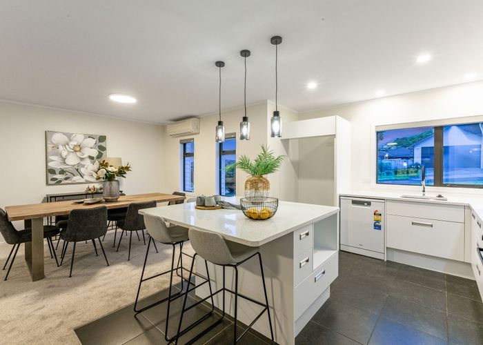  at 9 Paparoa Crescent, Aotea, Porirua, Wellington