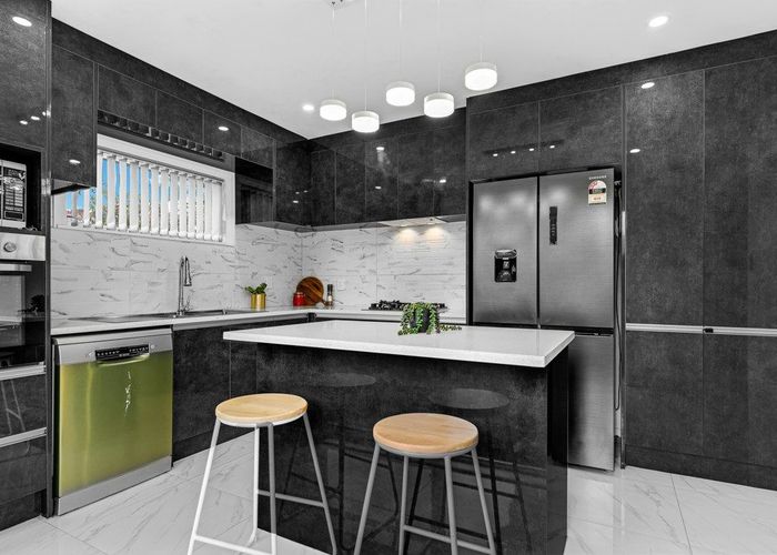  at 2/56 Great South Road, Papatoetoe, Manukau City, Auckland