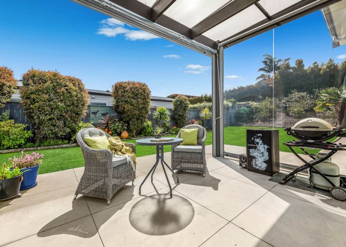  at 6 Lydiard Place, Beachlands, Manukau City, Auckland