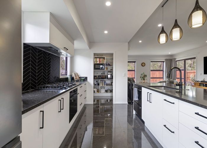  at 12 Ivy Lane, Kelvin Grove, Palmerston North, Manawatu / Whanganui