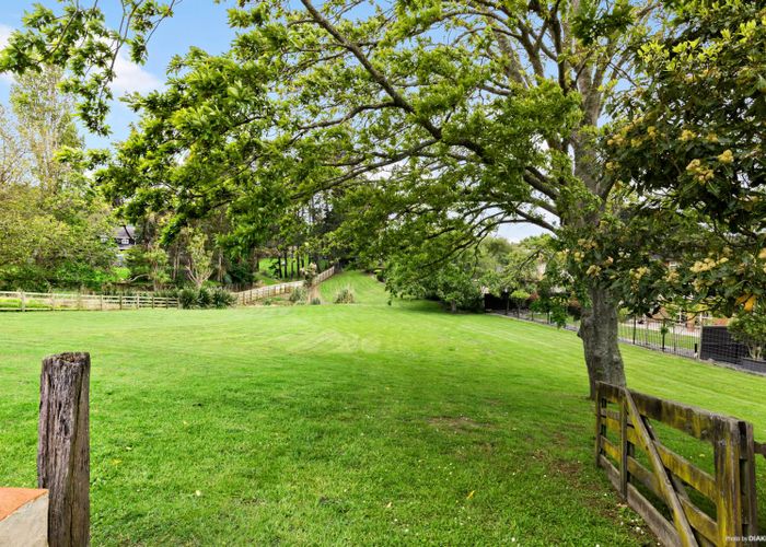  at 26 Gracechurch Drive, Flat Bush, Auckland