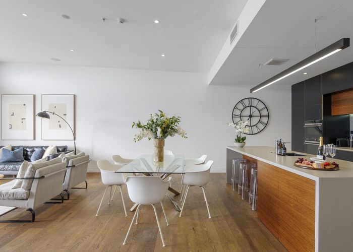  at 2/73 Manchester Street, City Centre, Christchurch City, Canterbury
