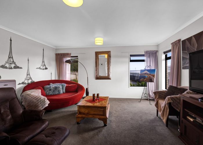  at 26B Darwin Crescent, Spotswood, New Plymouth