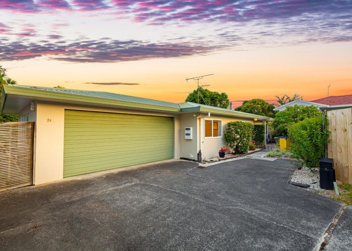  at 24 Milan Drive, Glen Eden, Waitakere City, Auckland