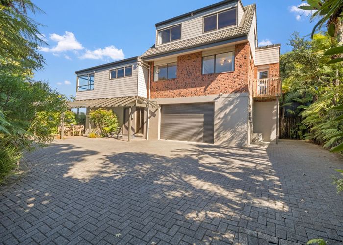  at 49 Grand Vue Road, Kawaha Point, Rotorua, Bay Of Plenty