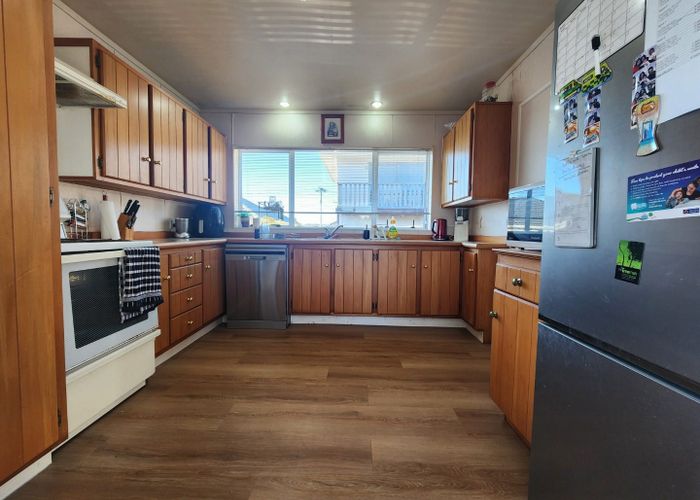  at 8B Mangarata Avenue, Papatoetoe, Manukau City, Auckland