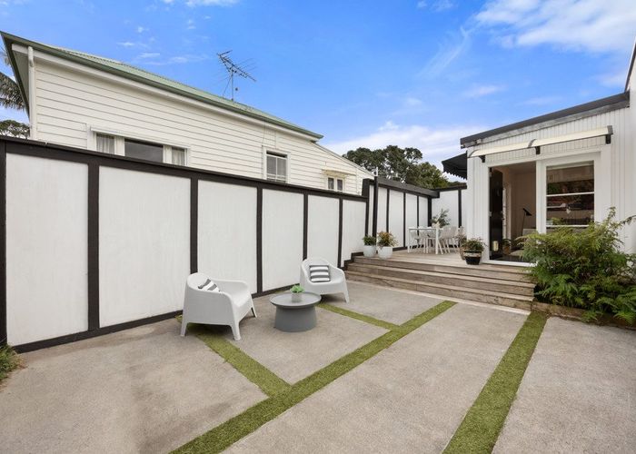  at 2/34 Clifton Rd, Herne Bay, Auckland City, Auckland