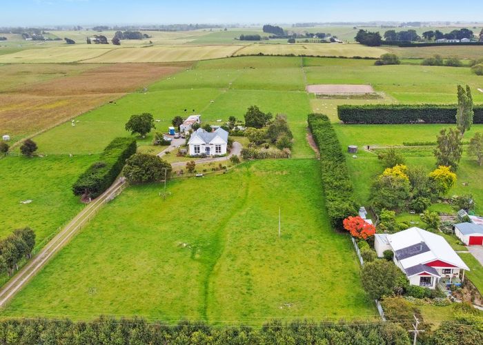  at 253 Molloys Road, Waimate, Waimate