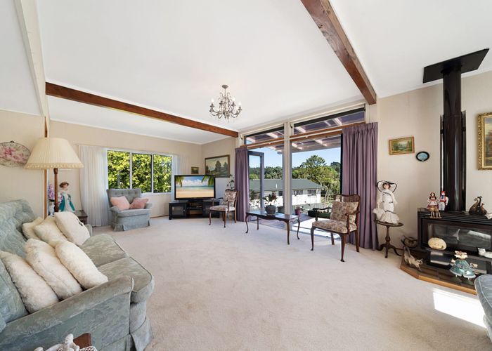  at 12 Carter Road, Oratia, Auckland