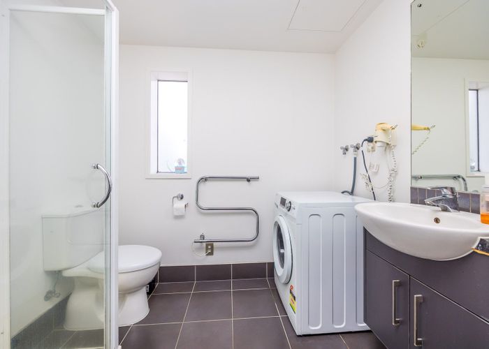  at 2204/74 Albert Street, City Centre, Auckland City, Auckland