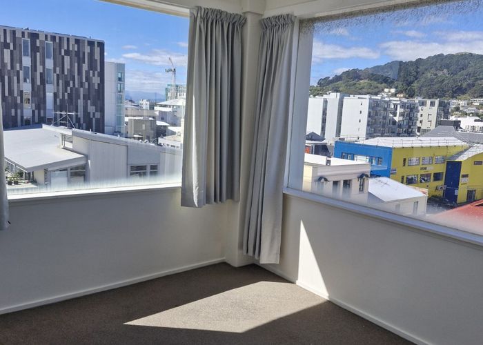  at 4/12 Haining Street, Te Aro, Wellington