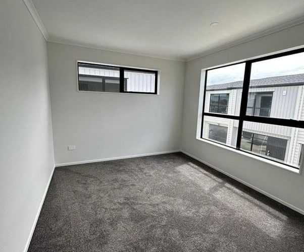  at 570D Great South Road, Papatoetoe, Manukau City, Auckland