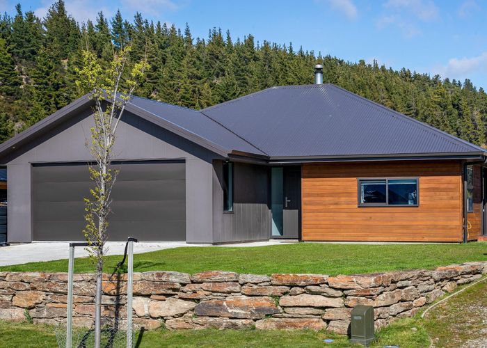  at 20 Cooper Crescent, Luggate, Wanaka, Otago