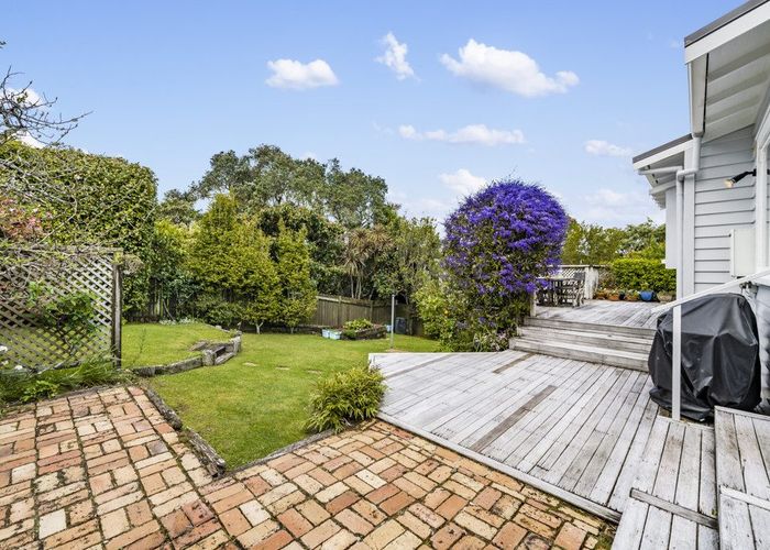  at 4 Rotomahana Terrace, Remuera, Auckland