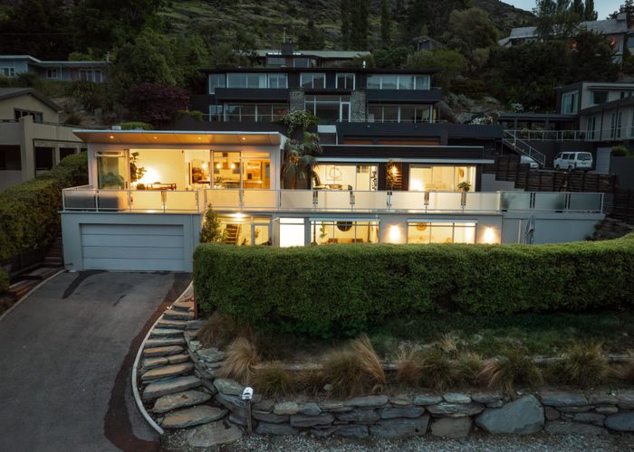  at 18A Loop Road, Kelvin Heights, Queenstown-Lakes, Otago