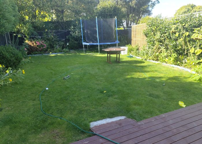  at 2/61 Aorangi Road, Bryndwr, Christchurch City, Canterbury