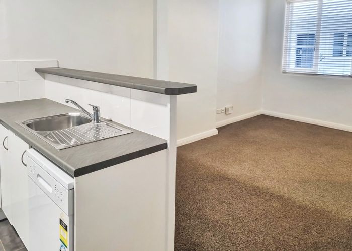  at 2/181 Jervois Road, Herne Bay, Auckland City, Auckland