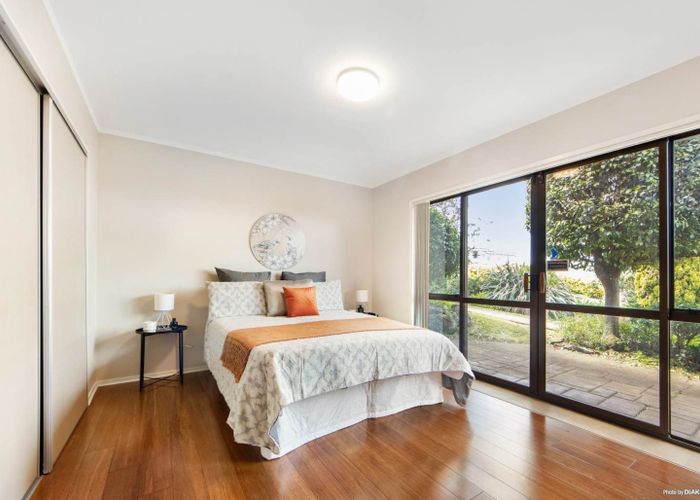  at 153 Wiseley Road, West Harbour, Waitakere City, Auckland