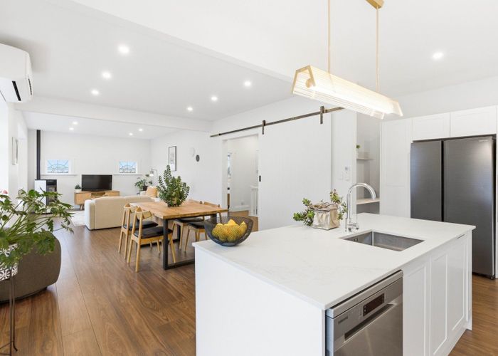  at 104 Forbury Road, Saint Clair, Dunedin, Otago