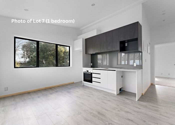  at 7/122 Archibald Road, Kelston, Auckland