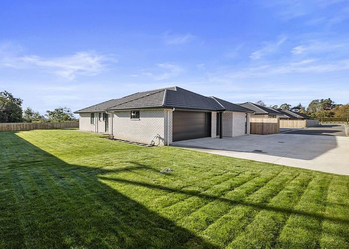  at 21c Portland Drive, Mangorei, New Plymouth, Taranaki