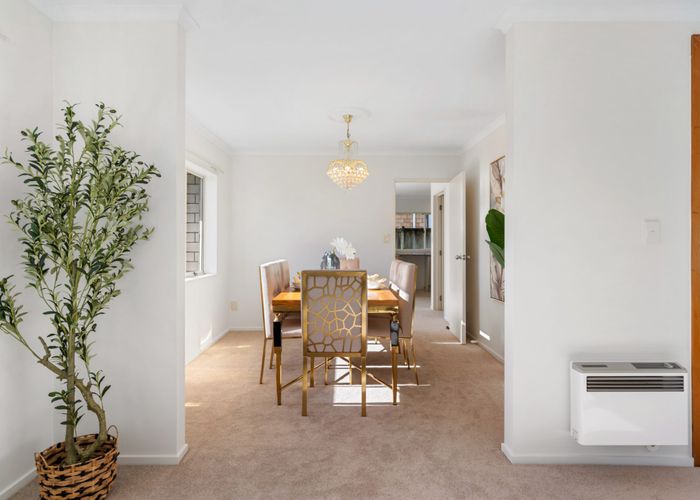  at 81a Meadowland Drive, Somerville, Manukau City, Auckland