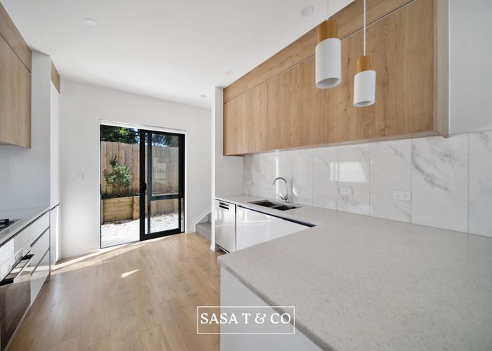  at 64 Landscape Road, Papatoetoe, Manukau City, Auckland