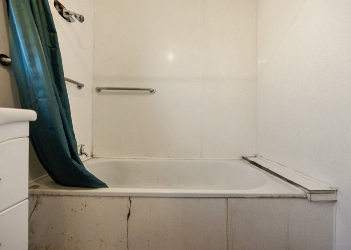  at 53 Oakfield Crescent, Pukete, Hamilton, Waikato