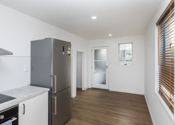  at 2/136 Wainoni Road, Avondale, Christchurch