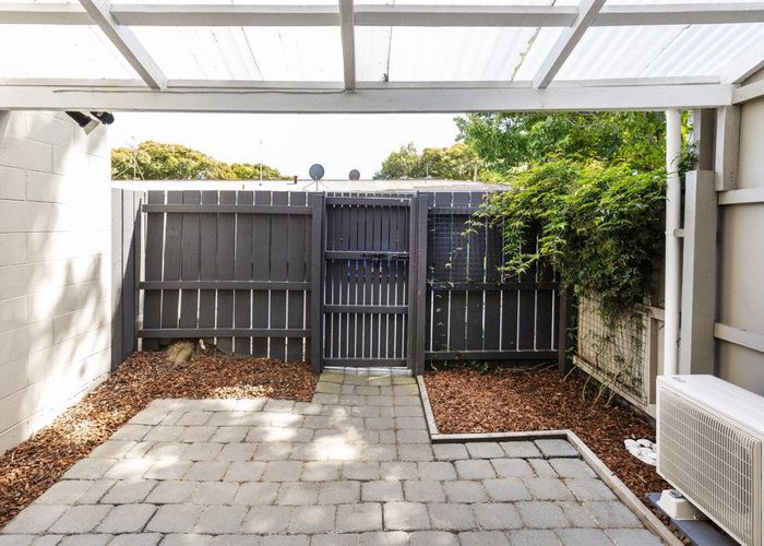  at 2/271 Fitzgerald Avenue, Christchurch Central, Christchurch