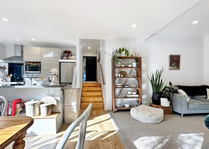  at 2/78 Queenstown Road, Hillsborough, Auckland