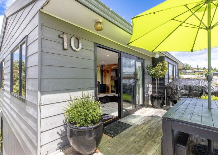  at 10 Rowena Crescent, Turangi